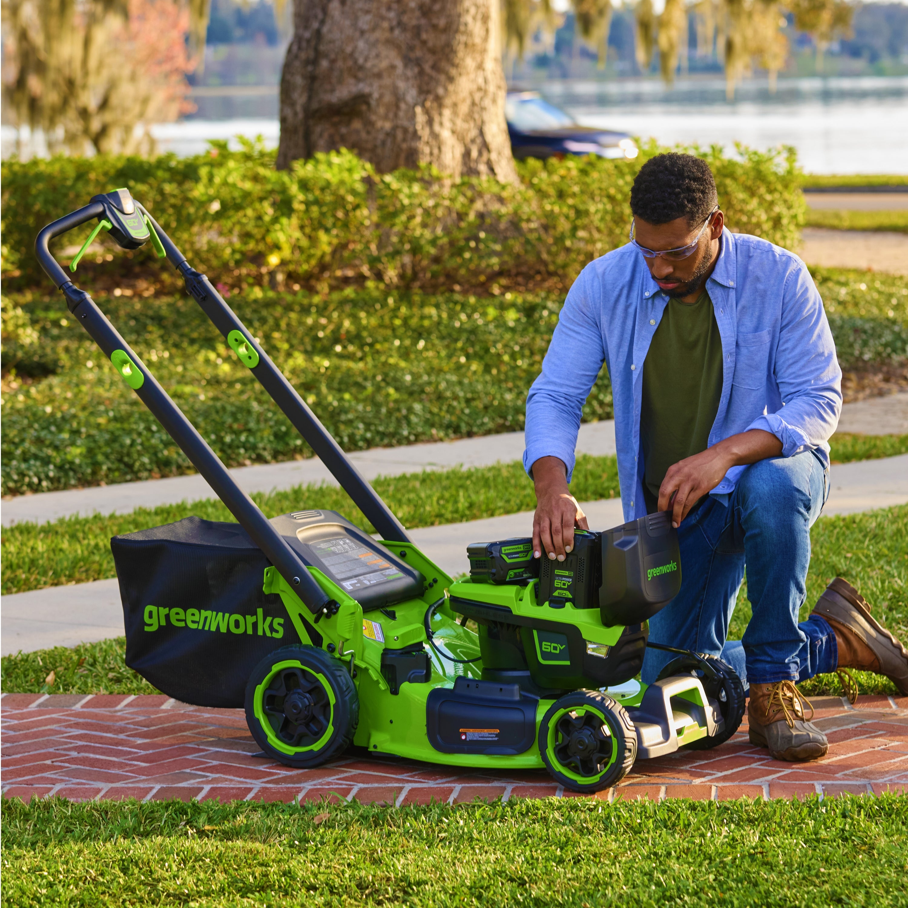 60V 22" Cordless Battery Push Lawn Mower w/ 5.0Ah Battery & Charger