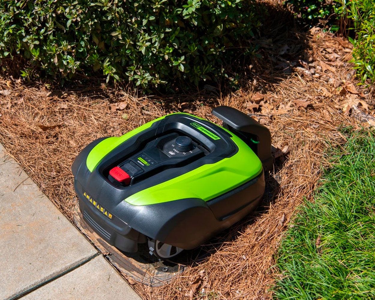 optimow 50 Robotic Lawn Mower | Greenworks Pro