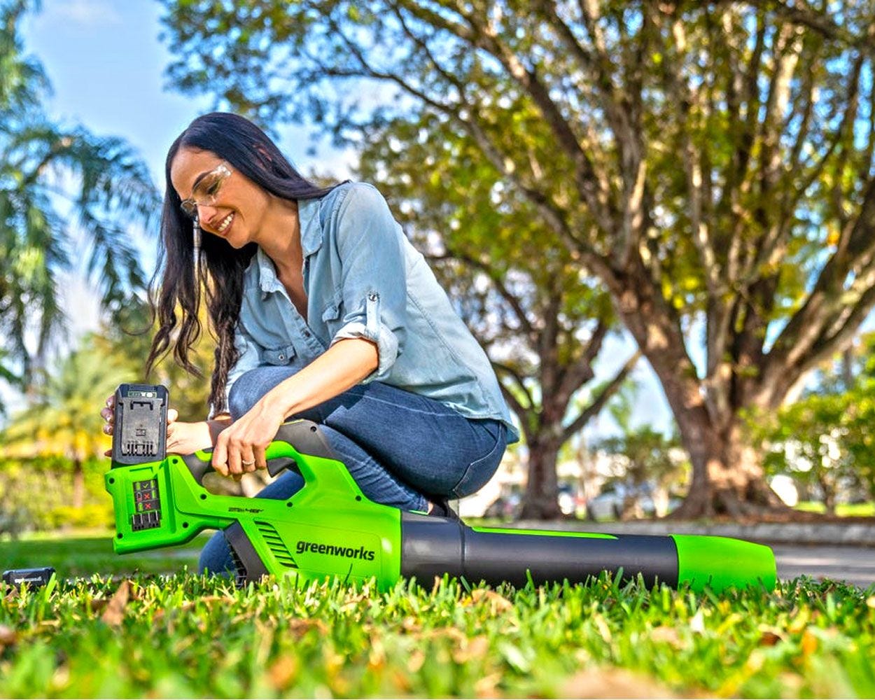 48V (2x24V) 585 CFM Cordless Battery Leaf Blower & Gutter Cleaning Kit Combo Kit w/ (2) 4.0 Ah USB Batteries & Dual Port Charger